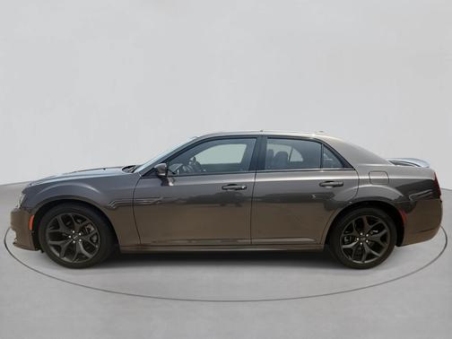 2021 Chrysler 300 S