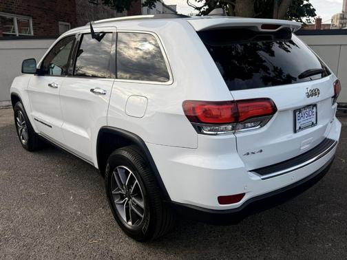 2022 Jeep Grand Cherokee WK Limited