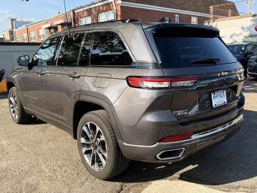 2024 Jeep Grand Cherokee Overland