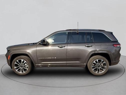 2024 Jeep Grand Cherokee Overland