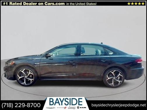 Deep Black Pearl 2020 Volkswagen Passat 2.0T R-Line Auto