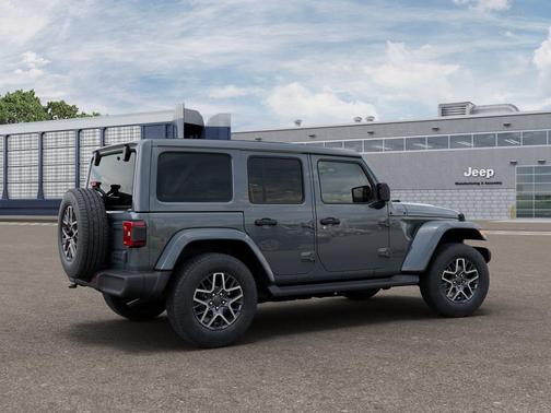2026 Jeep Wrangler 4-Door Sahara 4x4