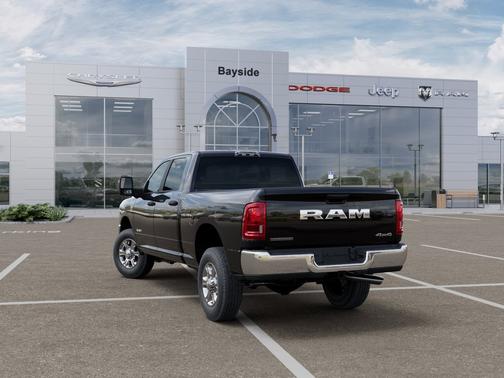 Diamond Black Crystal Pearlcoat 2026 RAM 2500 Big Horn 4x4 Crew Cab 6'4" Box