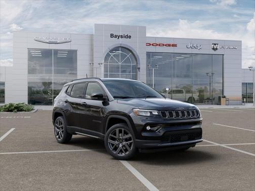 Diamond Black Crystal Pearlcoat 2026 Jeep Compass Limited Altitude 4x4