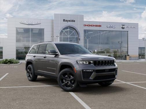 Baltic Gray Metallic Clearcoat 2026 Jeep Grand Cherokee Limited 4x4