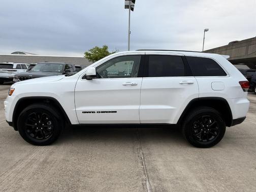 2022 Jeep Grand Cherokee WK Laredo