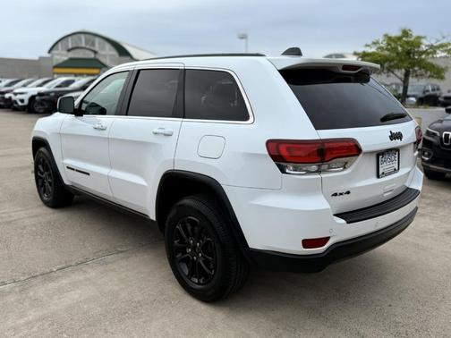 2022 Jeep Grand Cherokee WK Laredo
