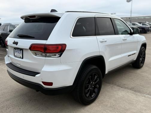 2022 Jeep Grand Cherokee WK Laredo