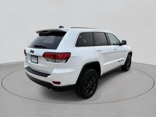 2022 Jeep Grand Cherokee WK Laredo