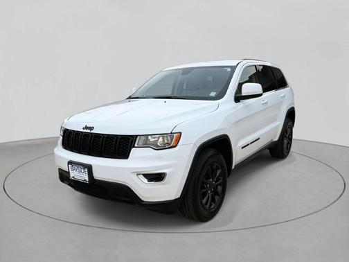2022 Jeep Grand Cherokee WK Laredo