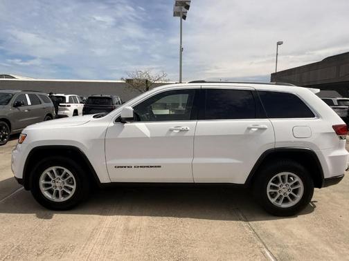 2020 Jeep Grand Cherokee Laredo E