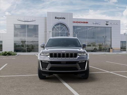 Baltic Gray Metallic Clearcoat 2026 Jeep Grand Cherokee Limited 4x4