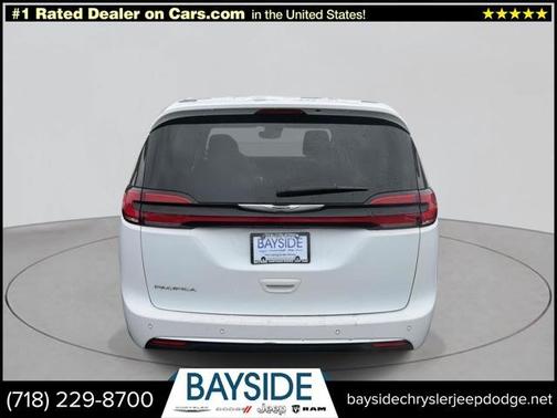 2023 Chrysler Pacifica Touring L FWD