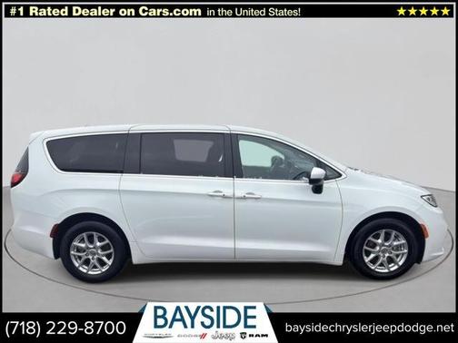 2023 Chrysler Pacifica Touring L FWD