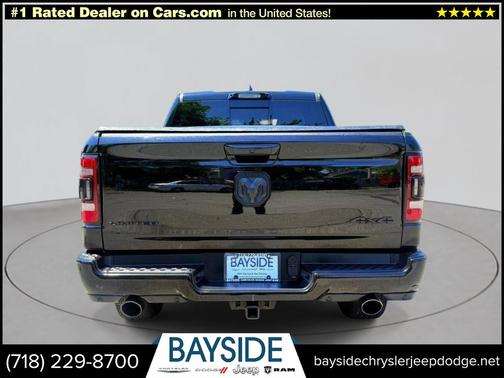 Diamond Black Crystal Pearlcoat 2024 RAM 1500 Limited 4x4 Crew Cab 5'7" Box