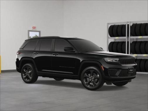 2025 Jeep Grand Cherokee Laredo