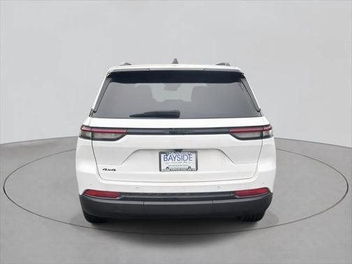 2023 Jeep Grand Cherokee Altitude 4x4