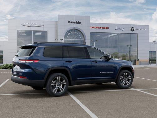Fathom Blue Pearlcoat 2027 Jeep Grand Cherokee L Limited 4x4