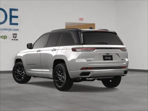 2025 Jeep Grand Cherokee Summit