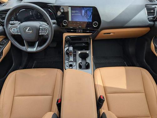 Eminent White Pearl 2025 Lexus NX 250 Premium