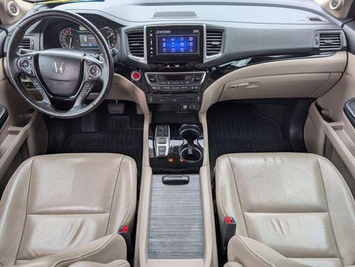 Diamond White Pearl 2016 Honda Pilot Touring