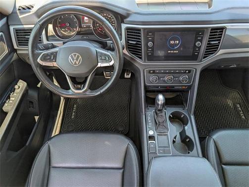 2021 Volkswagen Atlas 3.6L SE w/Technology
