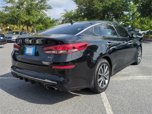 2020 Kia Optima EX