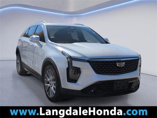 2024 Cadillac XT4 Premium Luxury
