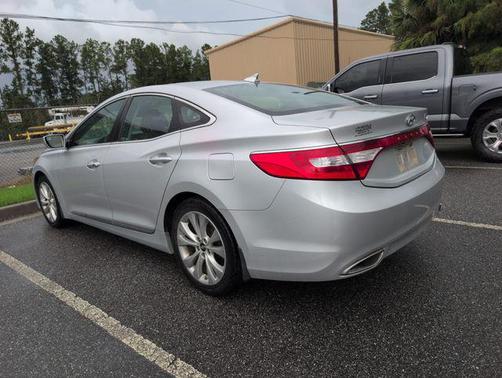 Starlight Silver 2014 Hyundai Azera Limited