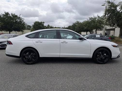 2025 Honda Accord Hybrid Base