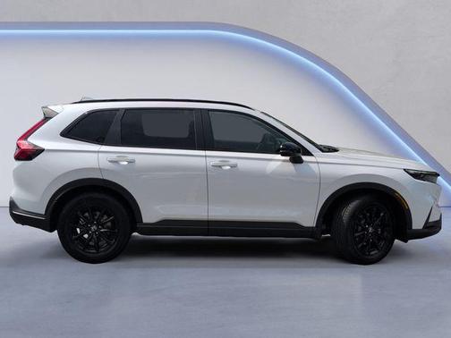 Platinum White 2026 Honda CR-V Hybrid Sport FWD