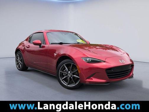 Soul Red Metallic 2017 Mazda MX-5 Miata RF Grand Touring