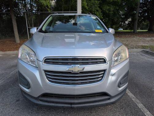 Silver Ice Metallic 2015 Chevrolet Trax LT