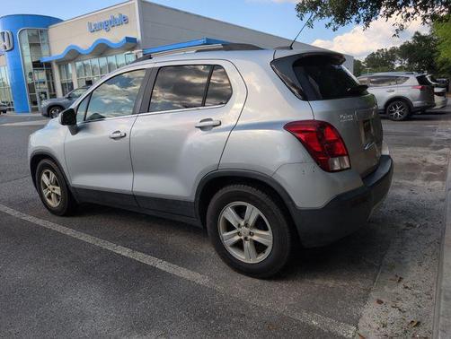 Silver Ice Metallic 2015 Chevrolet Trax LT