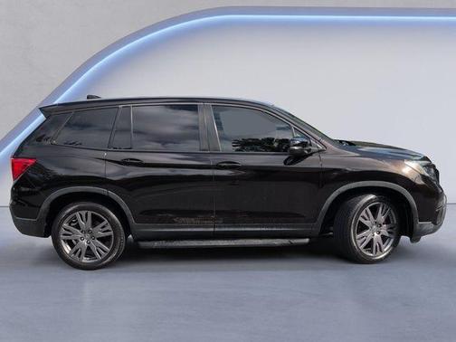Crystal Black Pearl 2019 Honda Passport EX-L