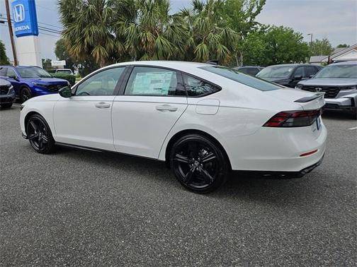 2025 Honda Accord Hybrid Base