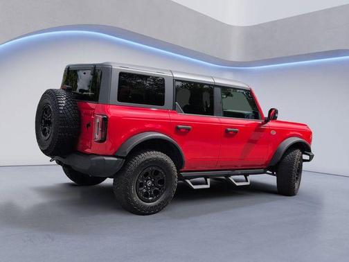Race Red 2023 Ford Bronco Wildtrak