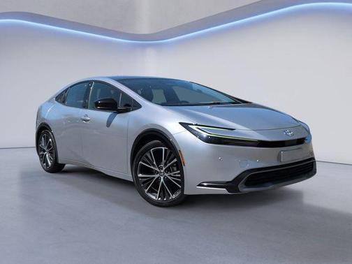 2023 Toyota Prius XLE