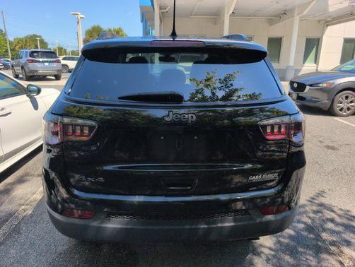Diamond Black Crystal Pearlcoat 2021 Jeep Compass 80th Special Edition