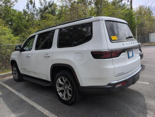 2022 Jeep Wagoneer Series II 4x4