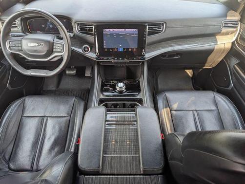 2022 Jeep Wagoneer Series II 4x4