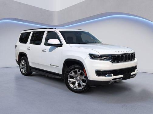 2022 Jeep Wagoneer Series II 4x4