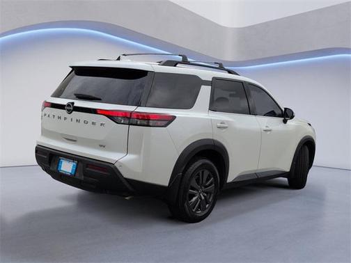 2022 Nissan Pathfinder SV 2WD