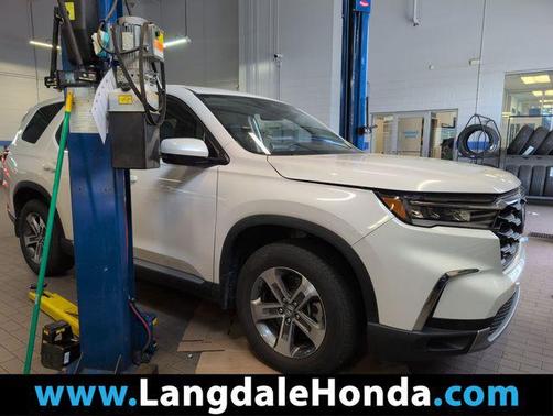 Platinum White 2024 Honda Pilot EX-L