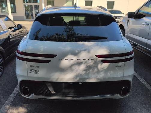 2024 Genesis GV70 2.5T AWD