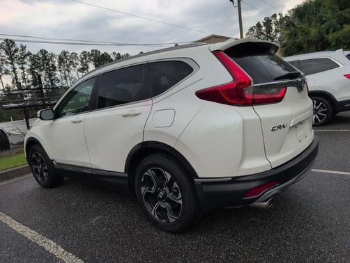 Diamond White Pearl 2018 Honda CR-V Touring