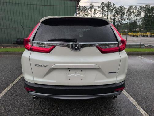 Diamond White Pearl 2018 Honda CR-V Touring