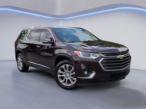 Black Currant Metallic 2018 Chevrolet Traverse Premier