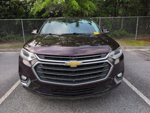 Black Currant Metallic 2018 Chevrolet Traverse Premier