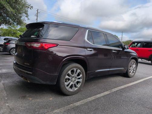 Black Currant Metallic 2018 Chevrolet Traverse Premier